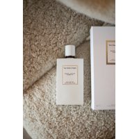 Van Cleef & Arpels Santal Blanc