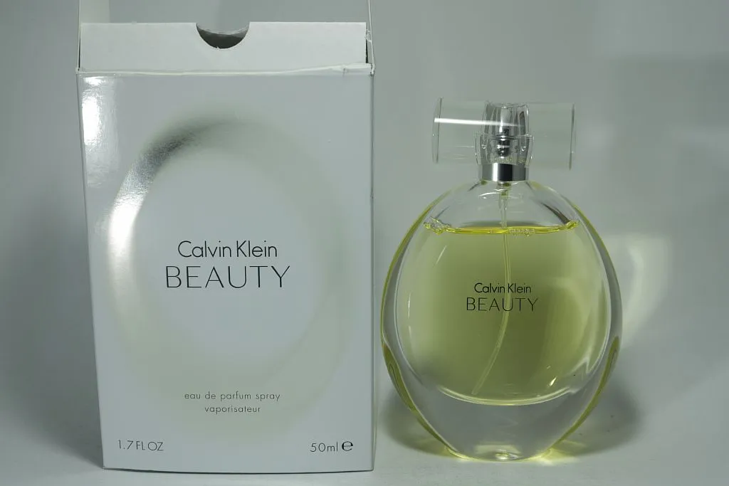 Calvin Klein Beauty парфюмерная вода