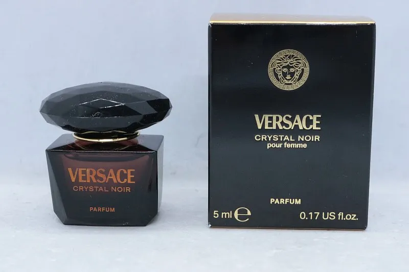 Versace Crystal Noir Parfum
