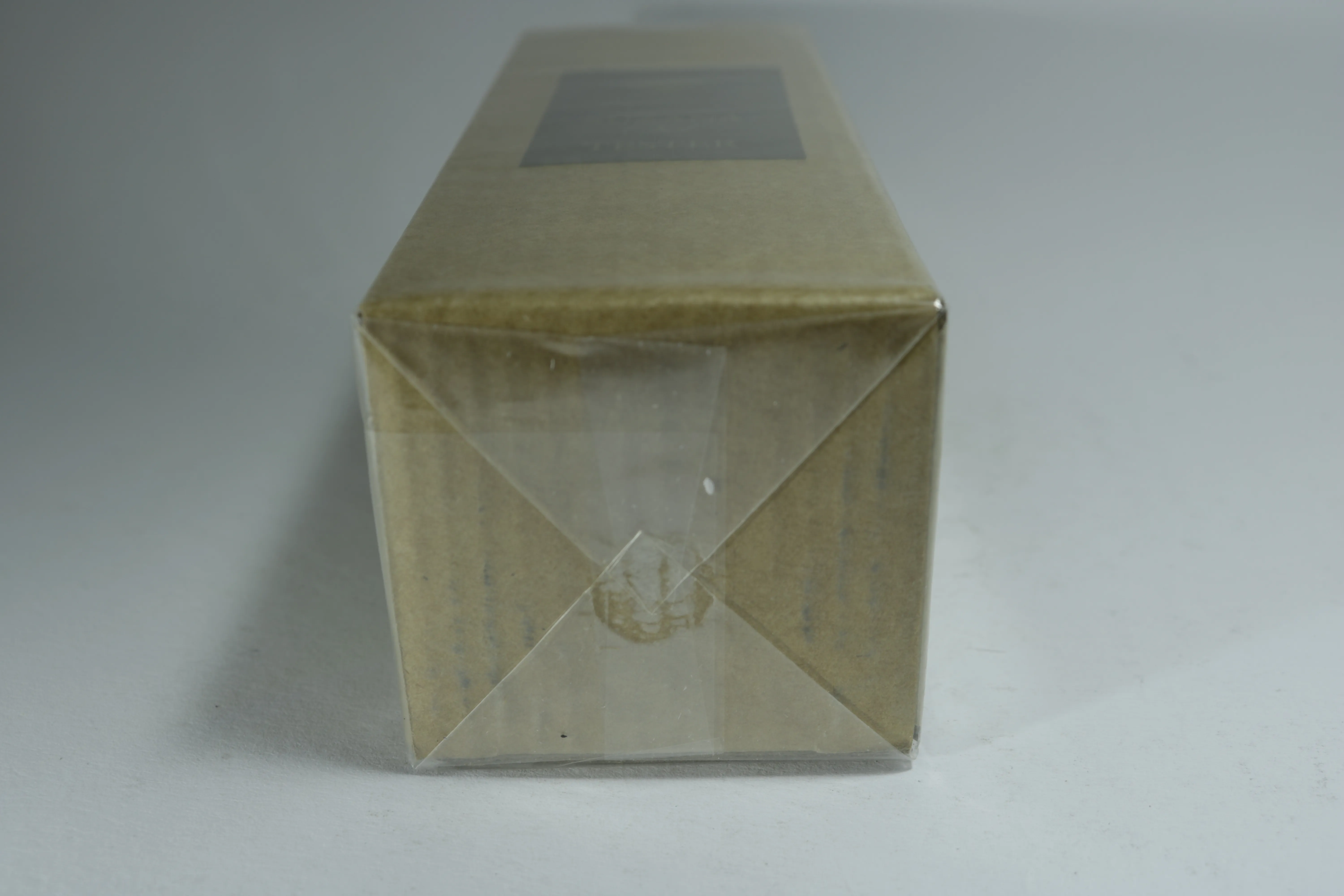 Noran Perfumes Suzana Oud парфюмерная вода