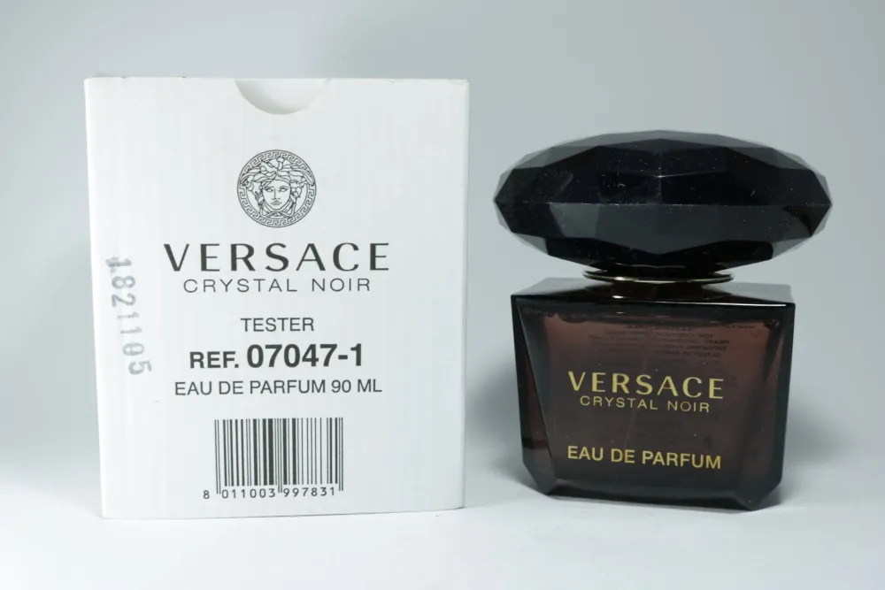 Versace Crystal Noir парфюмерная вода