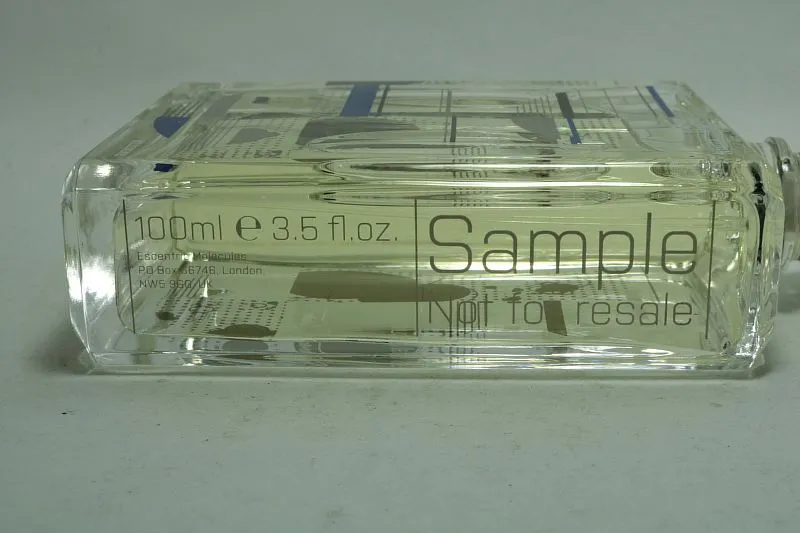 Escentric Molecules Molecule 01 + Iris туалетная вода