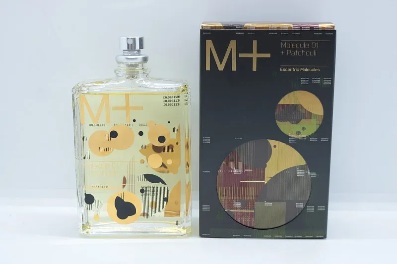 Escentric Molecules Molecule 01 + Patchouli