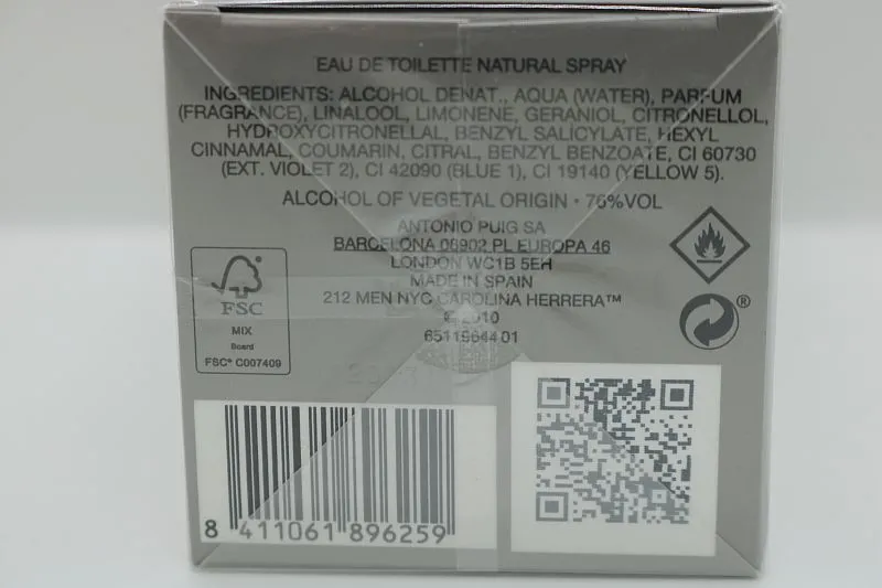 Carolina Herrera 212 men туалетная вода