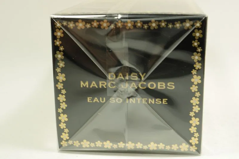 Marc Jacobs Daisy Eau So Intense парфюмерная вода