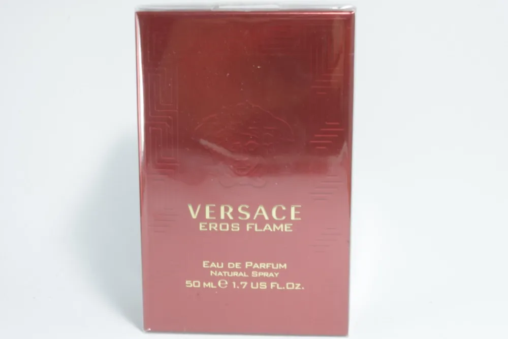 Versace Eros Flame парфюмерная вода