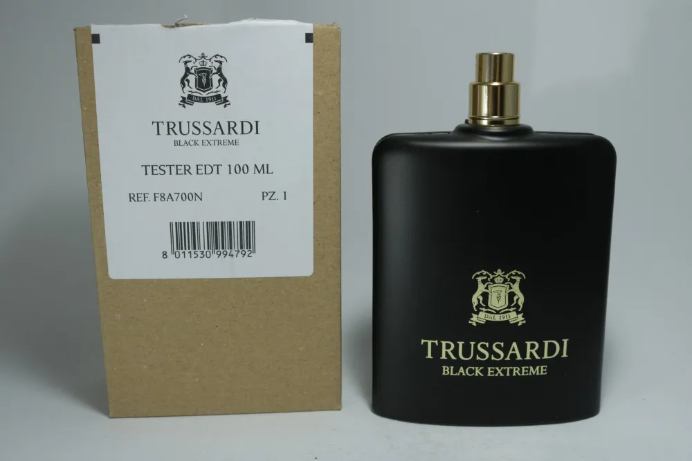 Trussardi Black Extreme туалетная вода