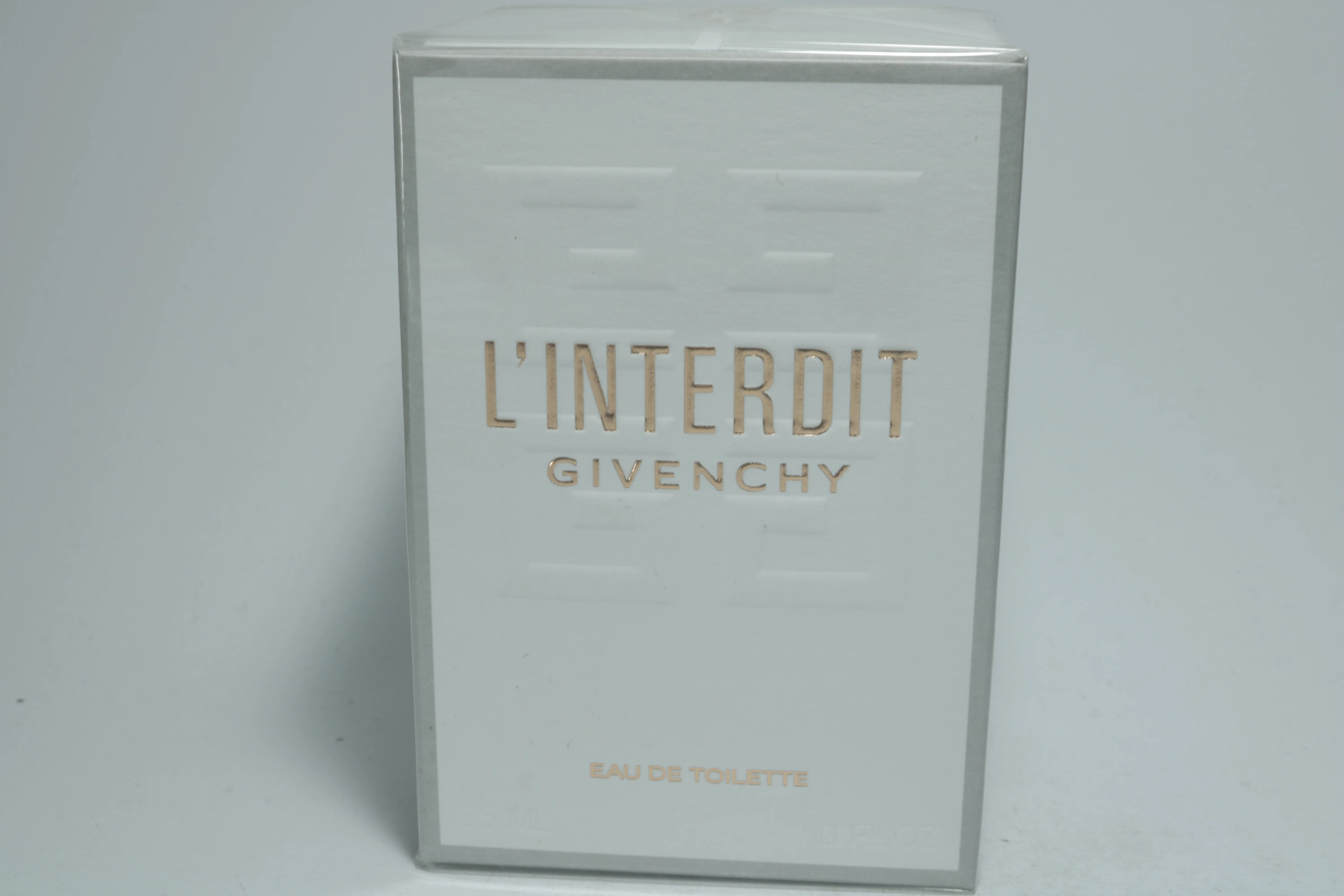 Givenchy L`Interdit туалетная вода