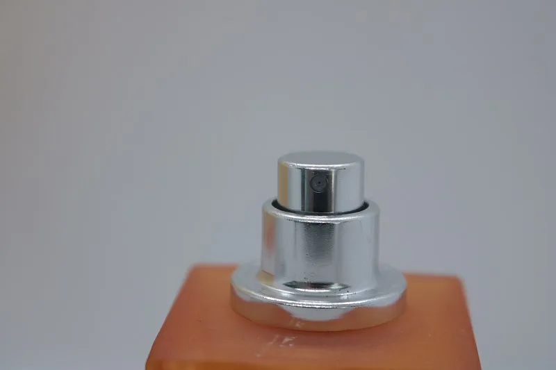 BLNDR GRPHY 04 Amber Negroni