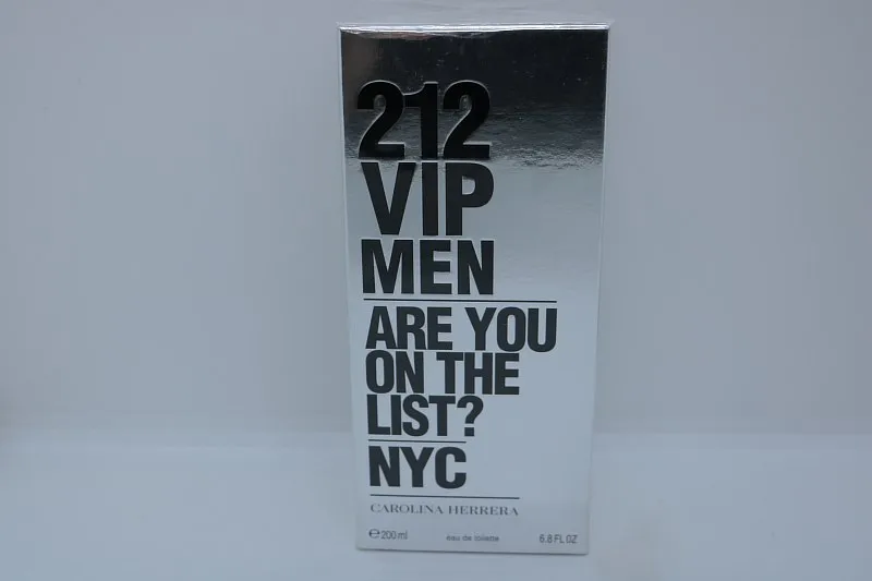 Carolina Herrera 212 VIP men туалетная вода