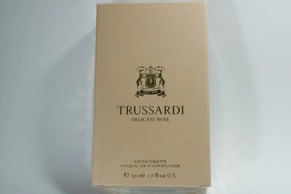 Trussardi Delicate Rose туалетная вода