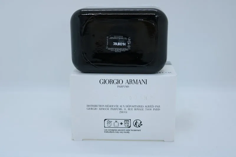 Giorgio Armani Stronger With You Oud