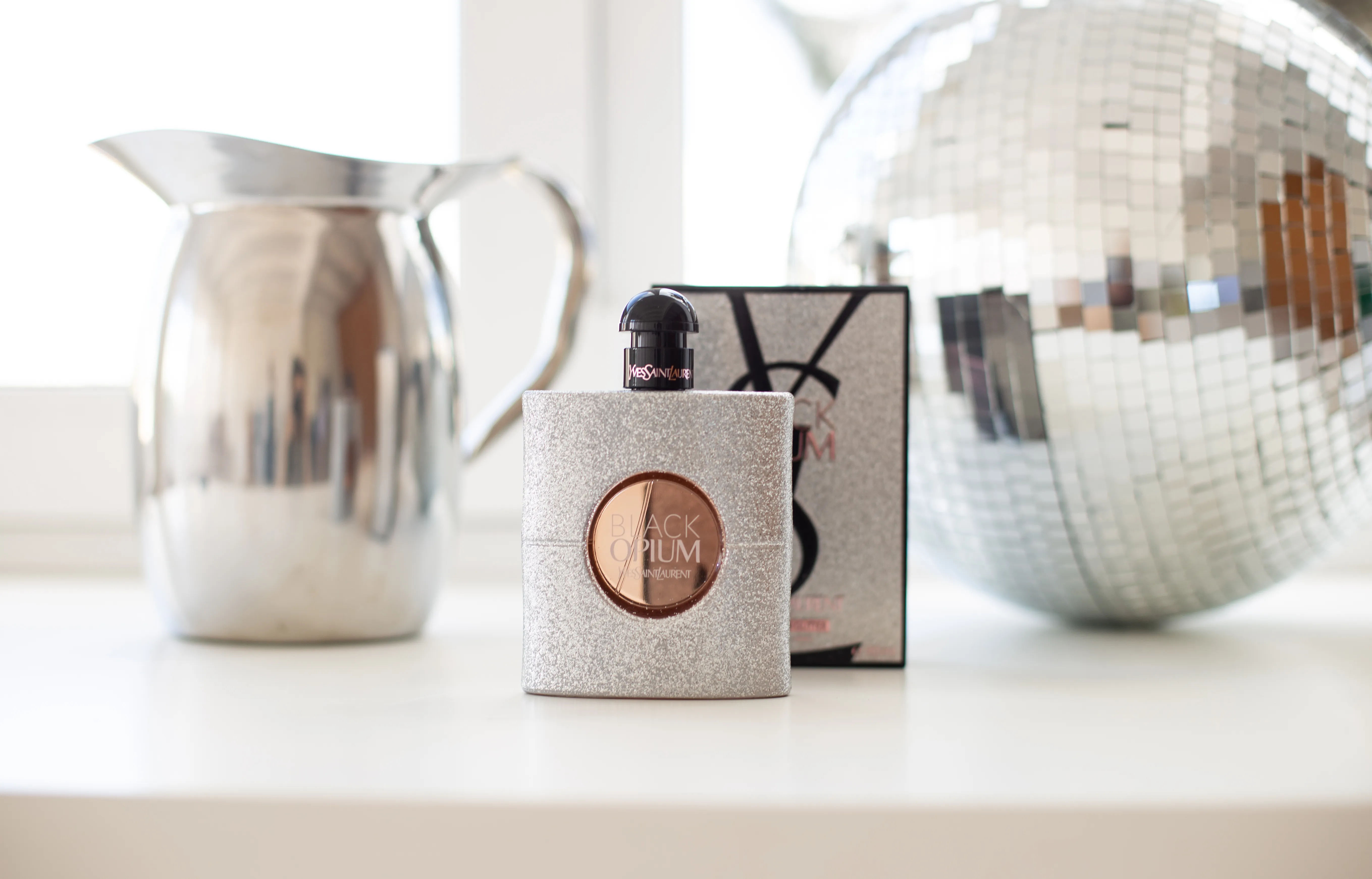 Yves Saint Laurent Black Opium Glitter