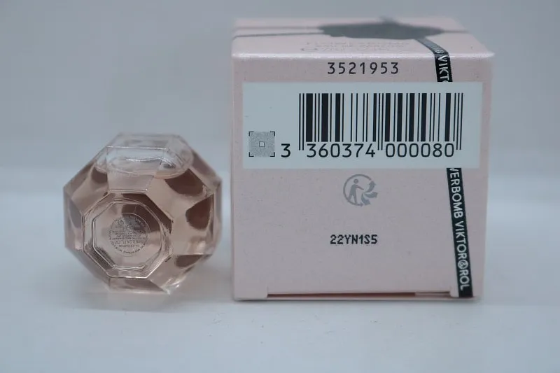 Viktor & Rolf Flowerbomb парфюмерная вода