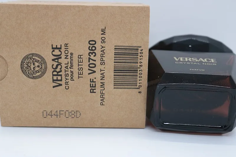 Versace Crystal Noir Parfum