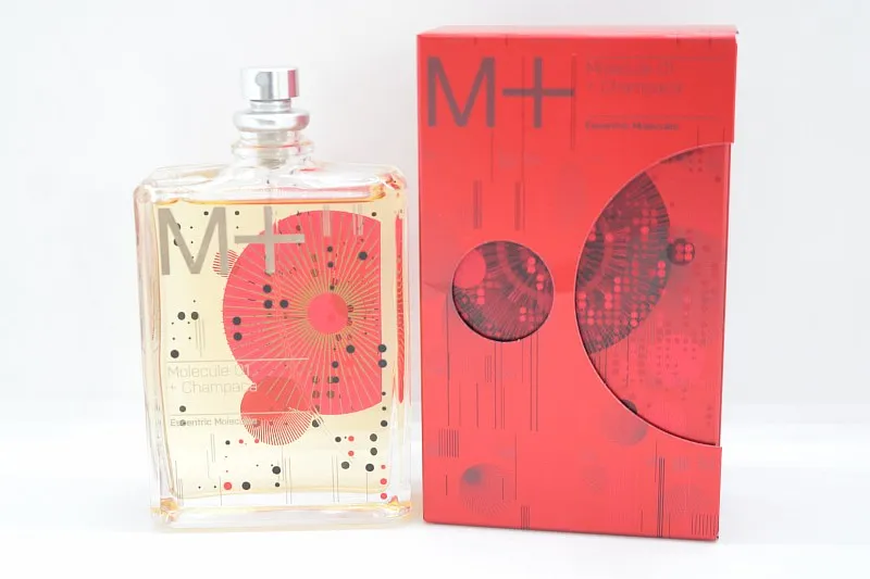Escentric Molecules Molecule 01 + Champaca