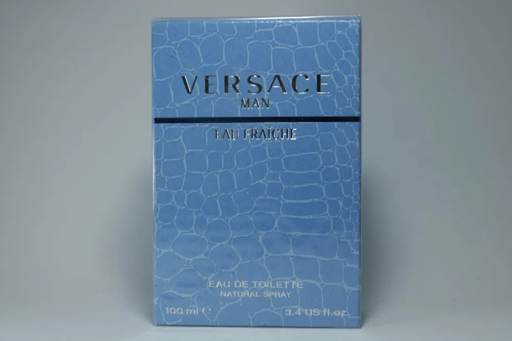 Versace Man Eau Fraiche туалетная вода
