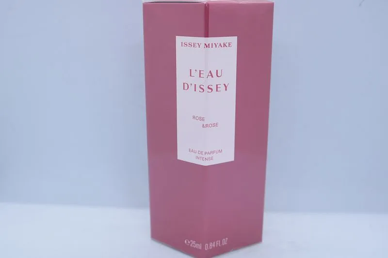 Issey Miyake L'Eau d'Issey Rose & Rose парфюмерная вода