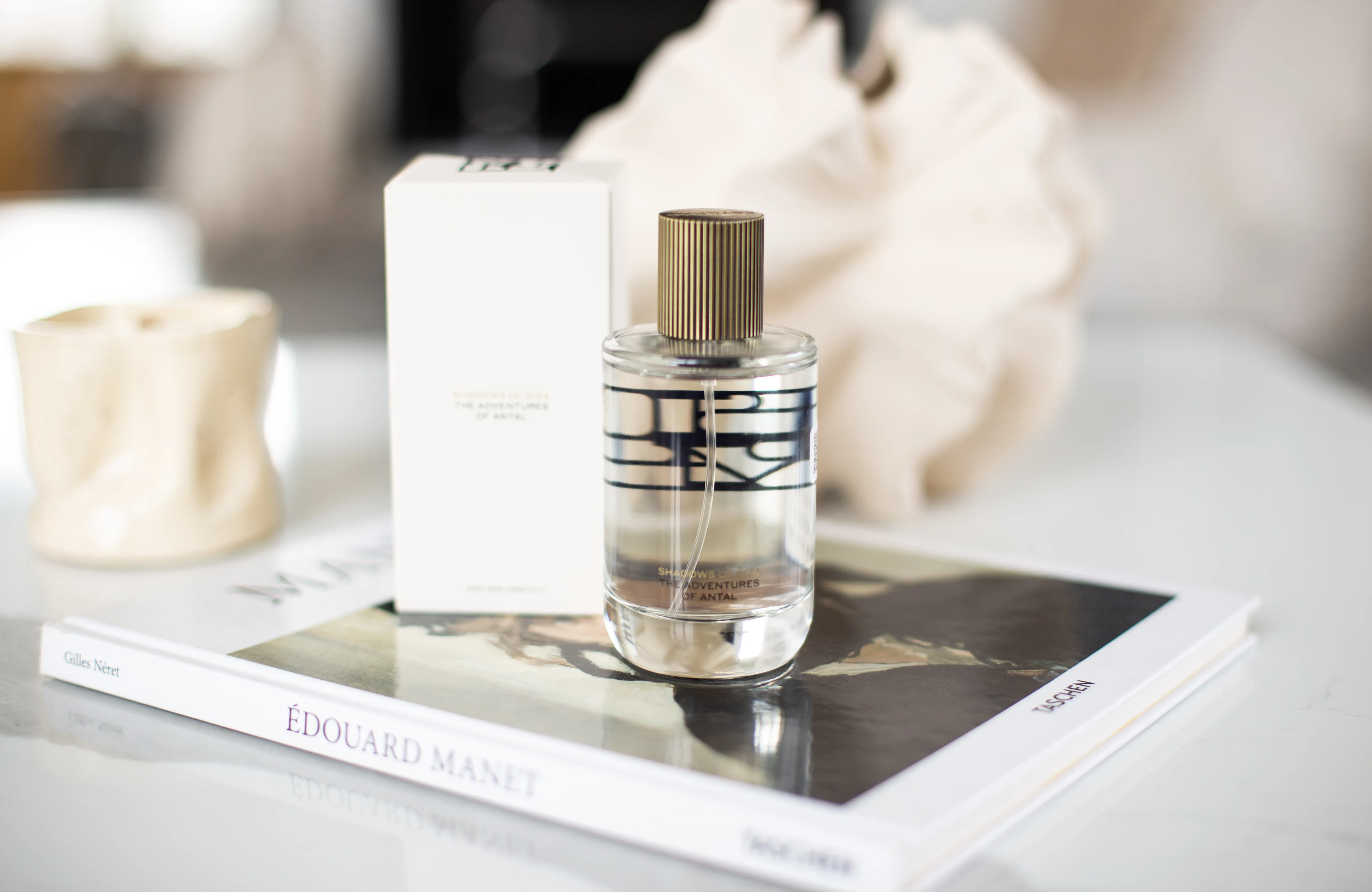 Estoras Shadows Of Giza