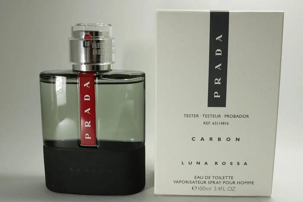 Prada Luna Rossa Carbon