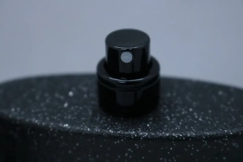 Yves Saint Laurent Black Opium Eau de Parfum Extreme парфюмерная