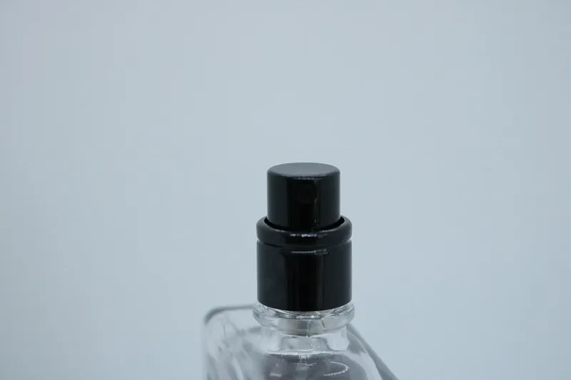 Serge Lutens Poivre Noir парфюмерная вода