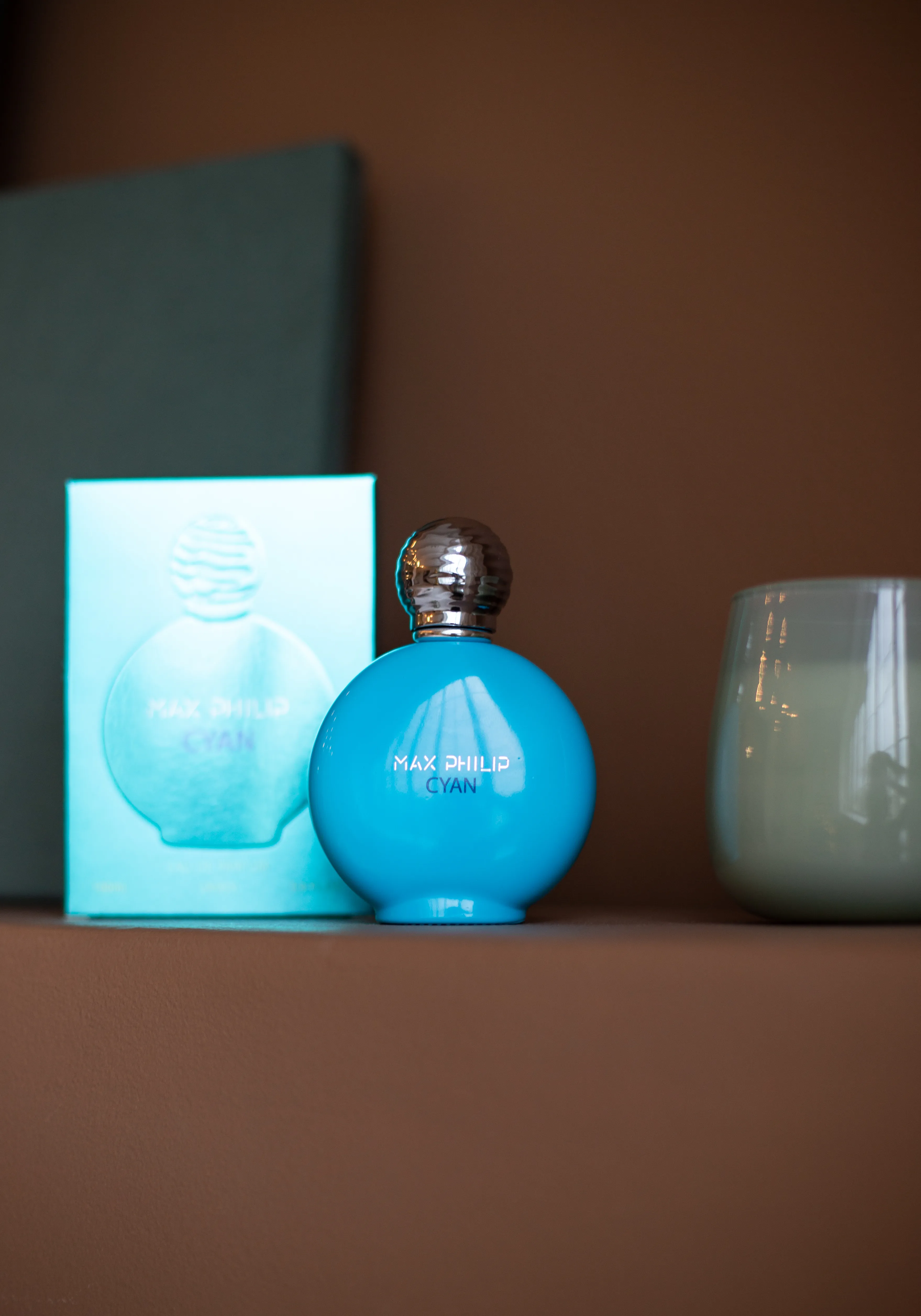 Max Philip Cyan