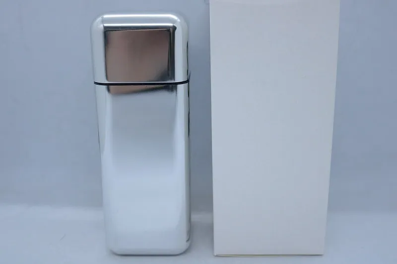 Carolina Herrera 212 VIP men туалетная вода