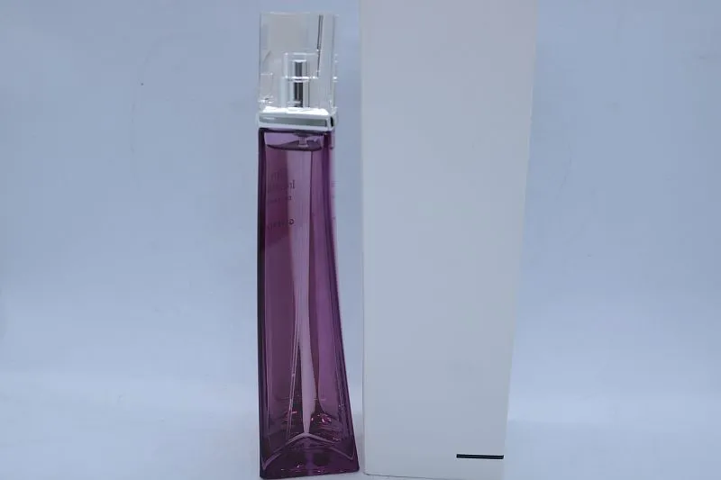 Givenchy Very Irresistible парфюмерная вода