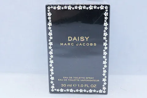 Marc Jacobs Daisy