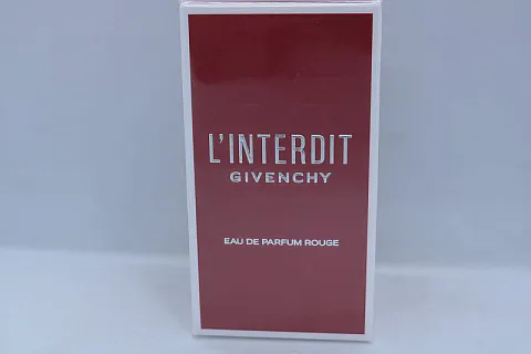 Givenchy L‘Interdit Rouge