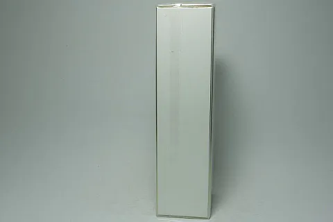 Clinique Aromatics in White