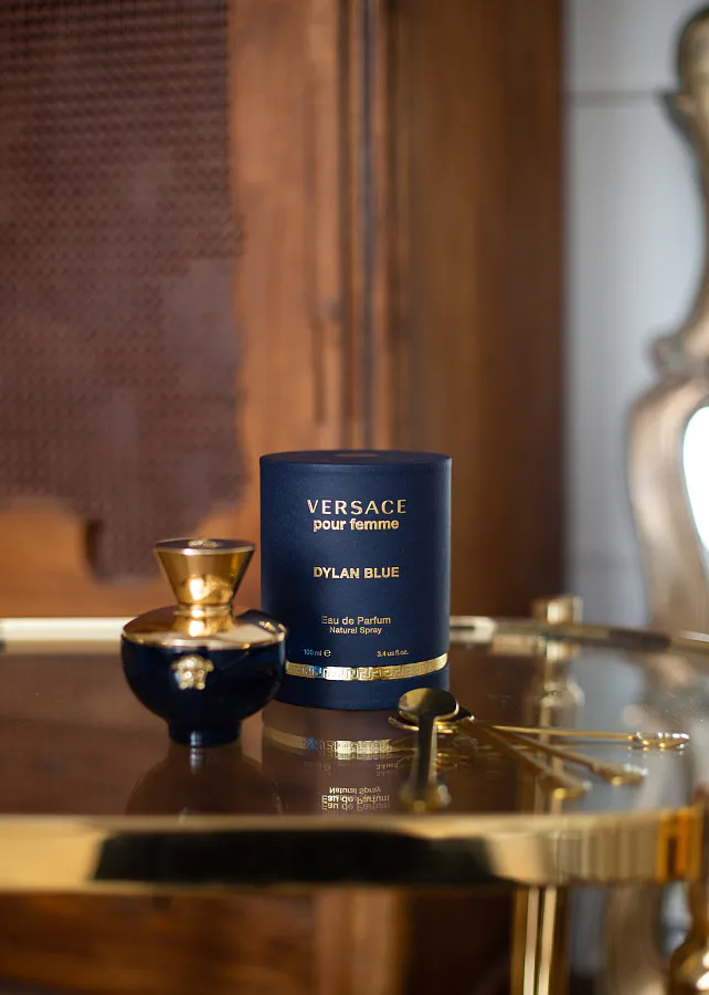 Versace Pour Femme Dylan Blue