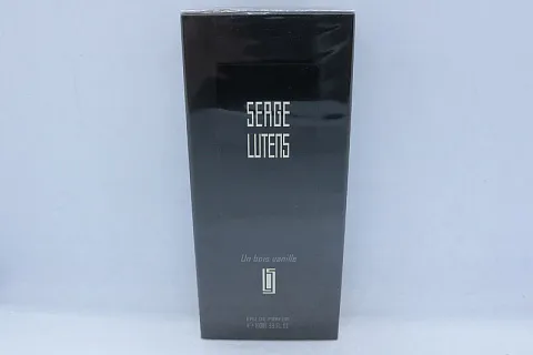 Serge Lutens Un Bois Vanille