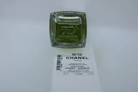 Chanel N°19 Eau de Toilette (2023)