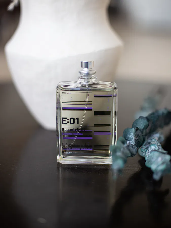 Escentric Molecules Escentric 01