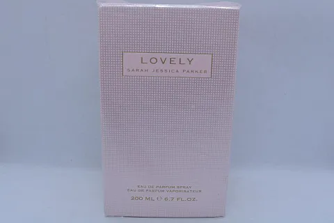 Sarah Jessica Parker Lovely