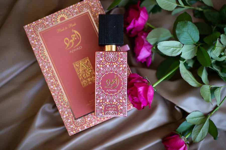 Lattafa Ajwad Pink to Pink