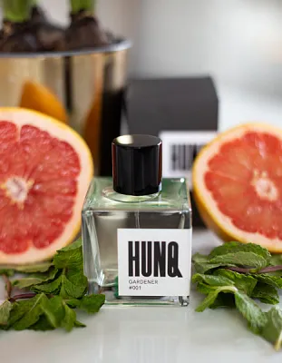 Hunq Gardener #001