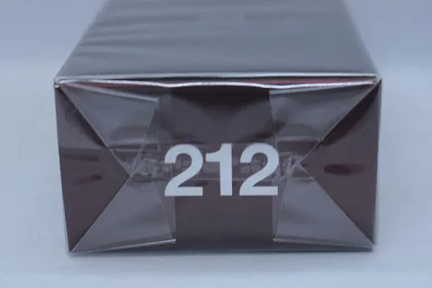 Carolina Herrera 212 sexy men