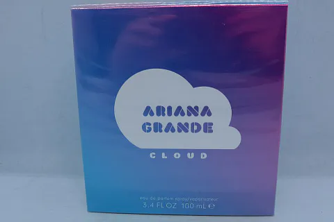 Ariana Grande Cloud