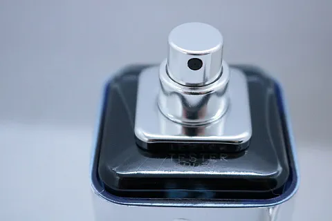 Carolina Herrera 212 VIP men