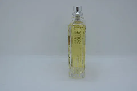Escentric Molecules Molecule 01 + Patchouli