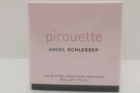 Angel Schlesser Pirouette