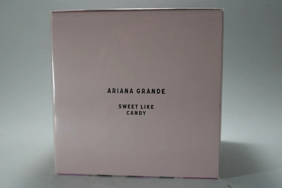 Ariana Grande Sweet Like Candy