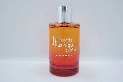 Juliette Has A Gun Lust for Sun