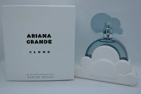 Ariana Grande Cloud