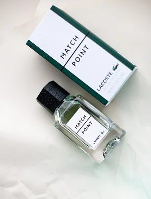 Lacoste Match Point