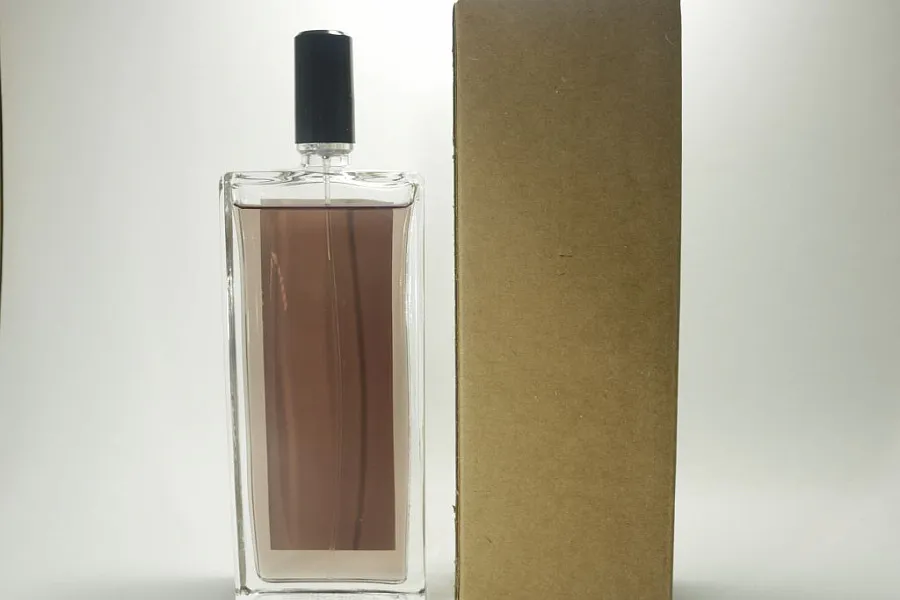 Serge Lutens Feminite Du Bois