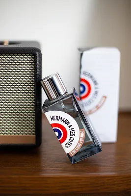 Etat Libre d‘Orange Hermann A Mes Cotes Me Paraissait Une Ombre